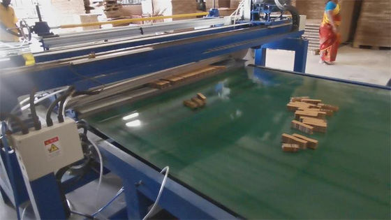NCC-1300 PLC Controllo Honeycomb Board Cross Cutter con touch screen operativo